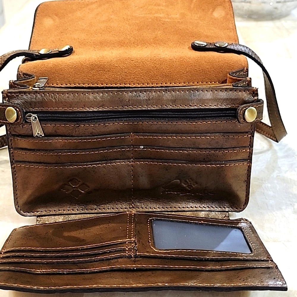 Patricia Nash Bronze Brown Tooled Crossbody NWOT - Picture 8 of 15